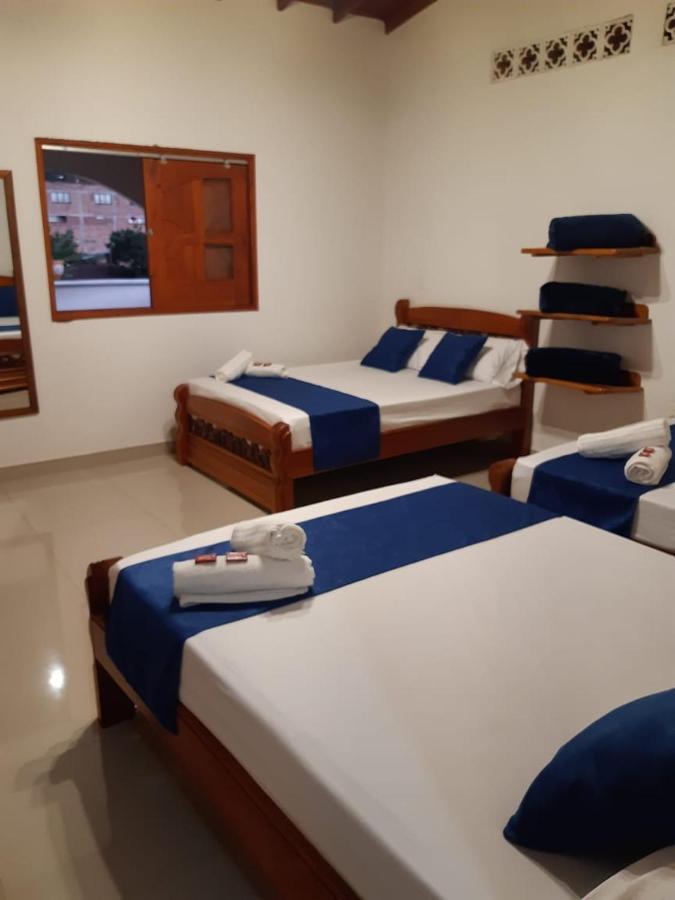 Hotel Jardin De Rosas Luaran gambar