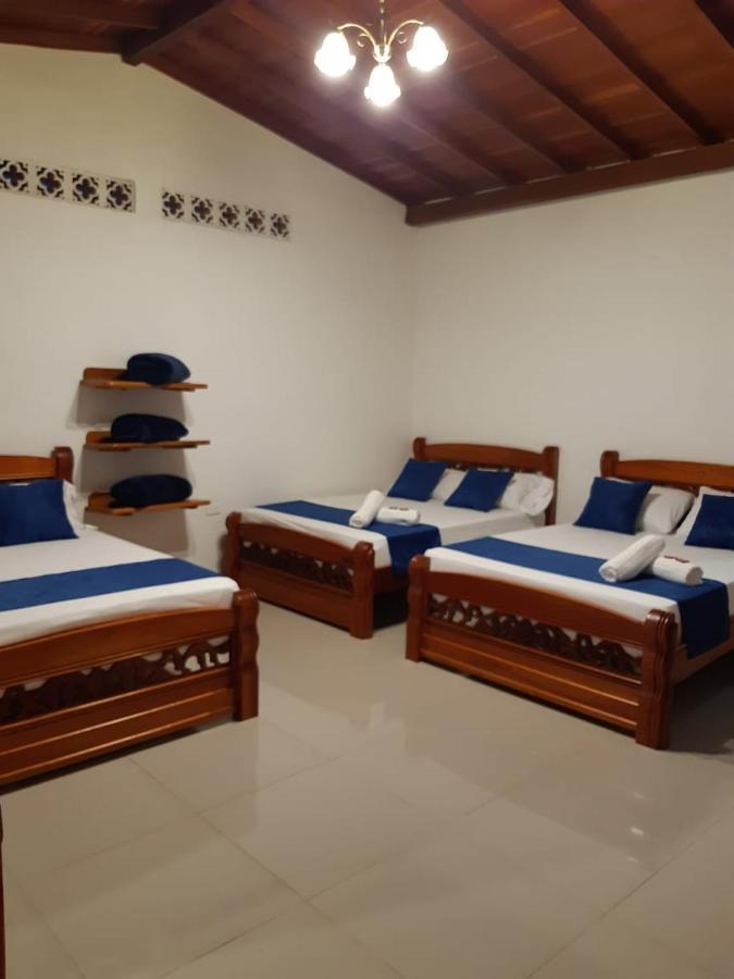 Hotel Jardin De Rosas Luaran gambar